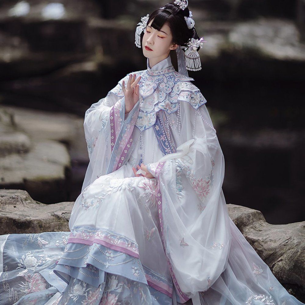 Flower Goddess's Dream Gown Traditional Hanfu